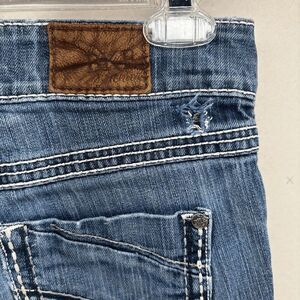 BKE Denim Culture Jeans Womens‎ 26L Boot Cut Medium Wash Distressed Denim 28x33
